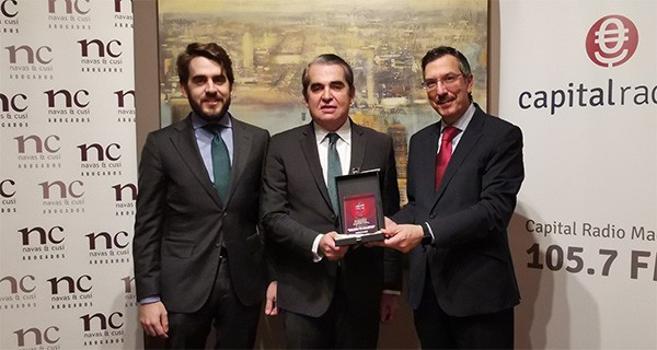 Entraga-del-premio-a-la-mejor-Legal-Tech-Navas-&-Cusí